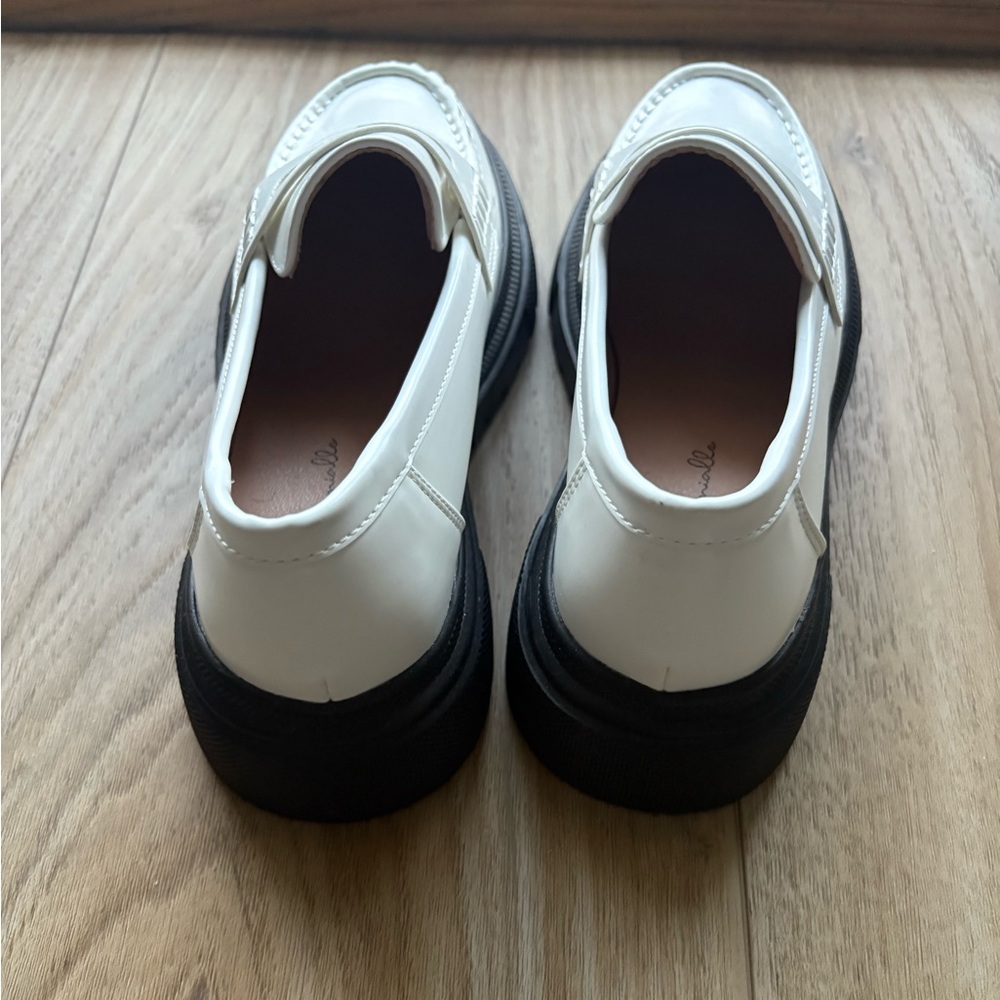 Gemialle - Women’s Platform Slip on Penny Loafers - Size 6.5 - Black & White - Picture 8 of 9